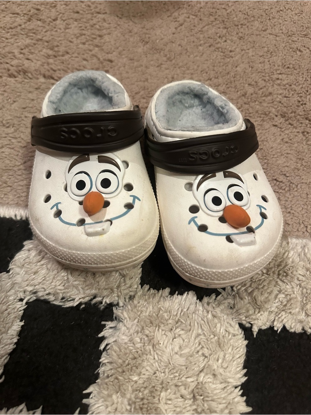 Kids White Olaf Crocs-Style Clog with Brown Strap